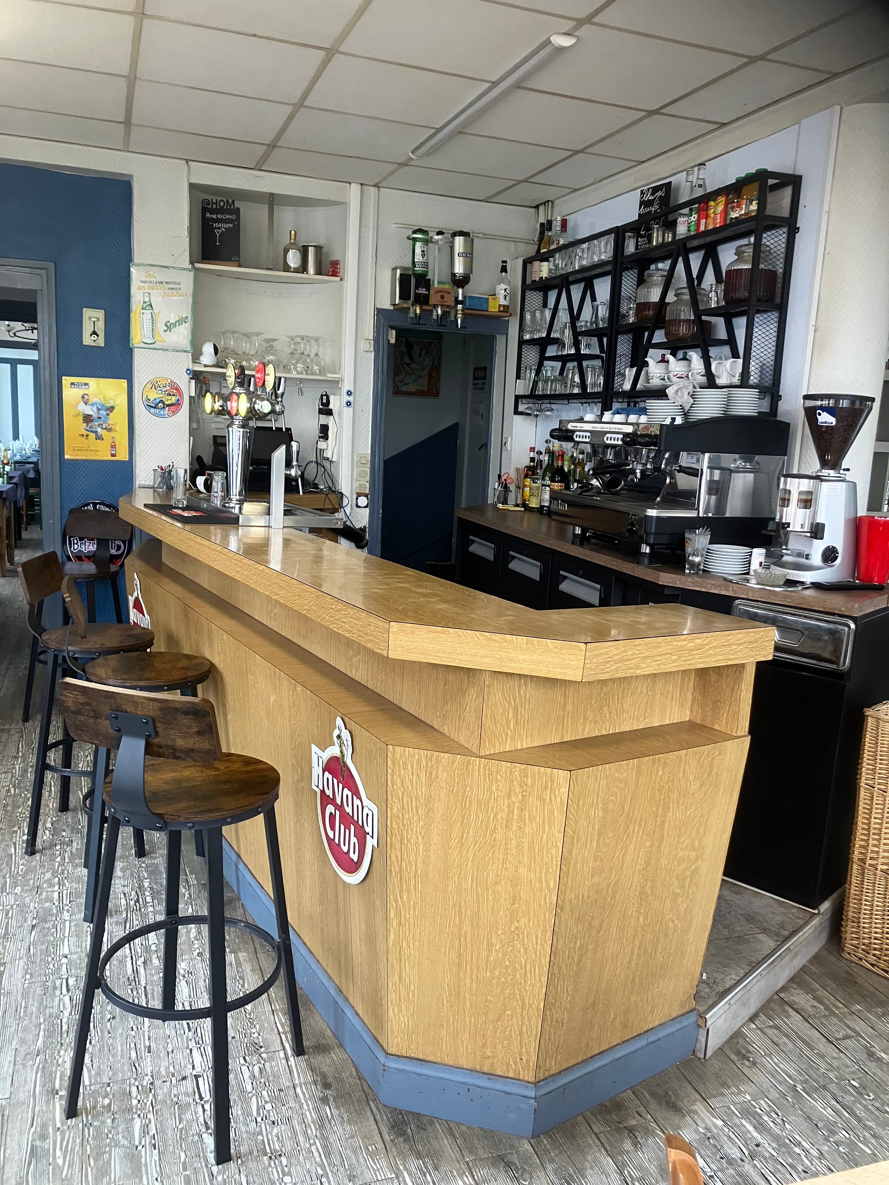 Bar La Renaissance à Cagny – convivialité et terrasse